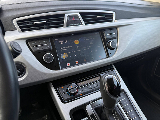 Geely Atlas Luxury, 2019 года, пробег 88317 км