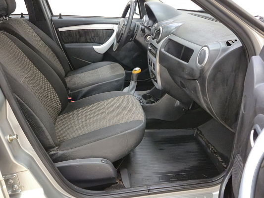 Renault Logan Prestige, 2014 года, пробег 174975 км