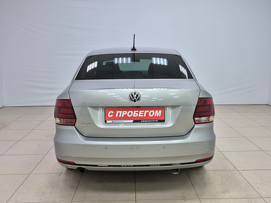 Volkswagen Polo Comfortline, 2019 года, пробег 93211 км
