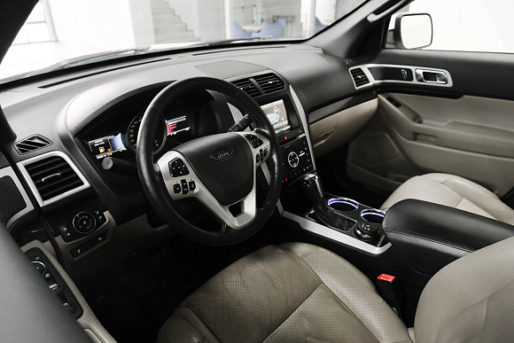 Ford Explorer, 2013 года, пробег 262000 км