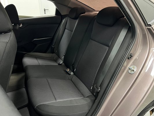 Hyundai Solaris, 2017 года, пробег 151718 км