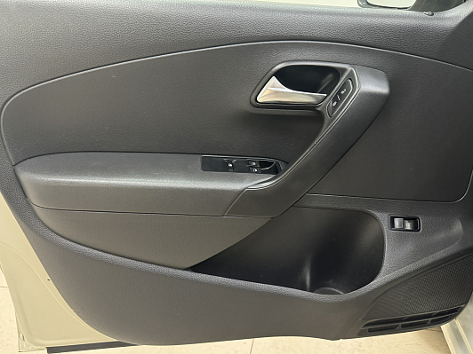 Volkswagen Polo Trendline, 2011 года, пробег 206114 км
