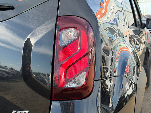 Renault Duster Privilege, 2015 года, пробег 235000 км