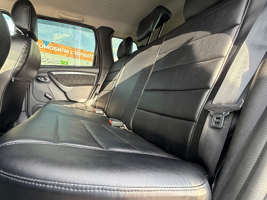 Renault Duster Privilege, 2015 года, пробег 235000 км