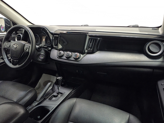 Toyota RAV4, 2017 года, пробег 138906 км