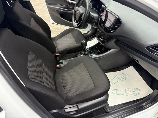 Lada (ВАЗ) Vesta Classic Start (2018-2019), 2018 года, пробег 109700 км