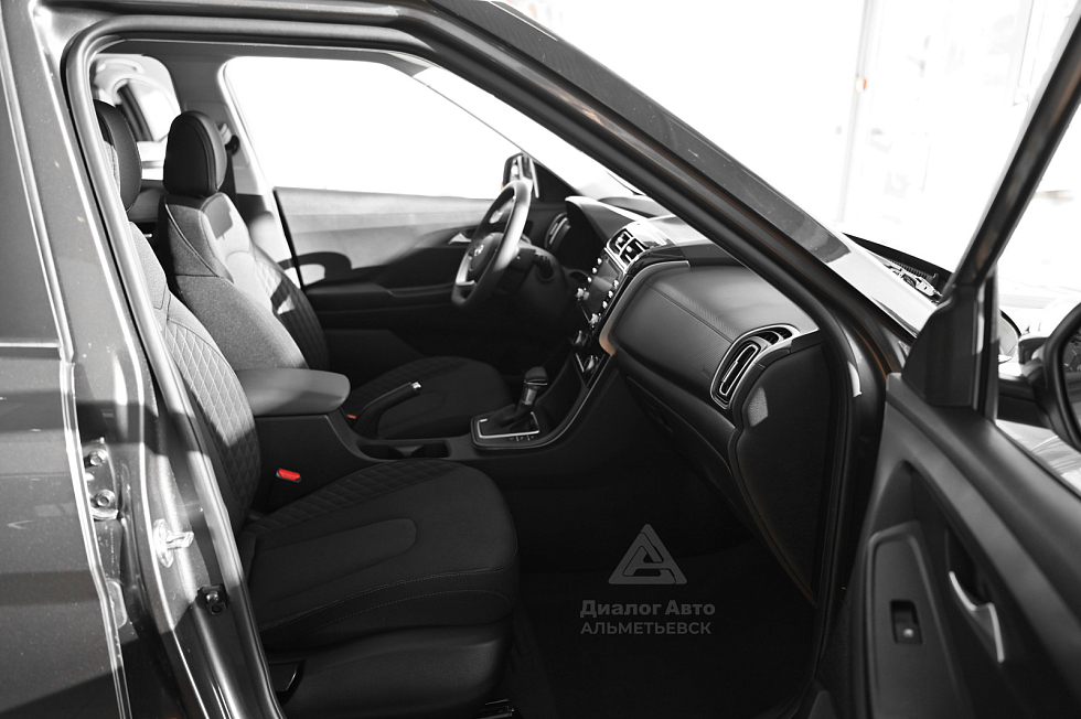 Solaris HC Фэмили + Ультра (Family + Ultra) 150 л.с., серый