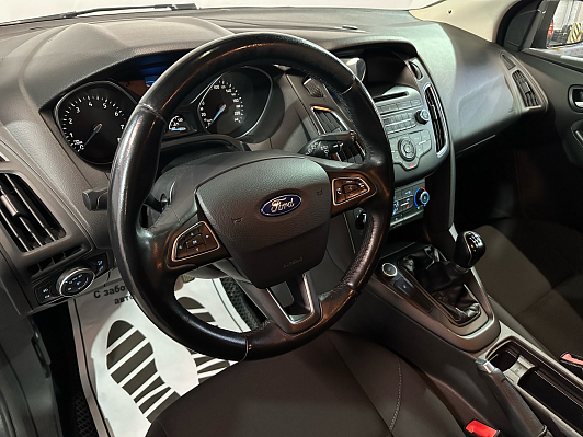 Ford Focus SYNC Edition, 2015 года, пробег 101000 км