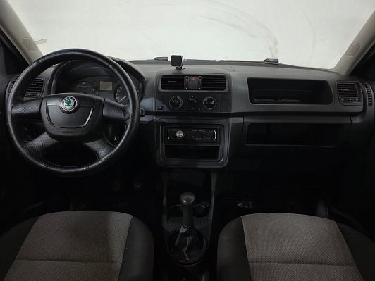 Skoda Fabia Classic, 2010 года, пробег 272260 км