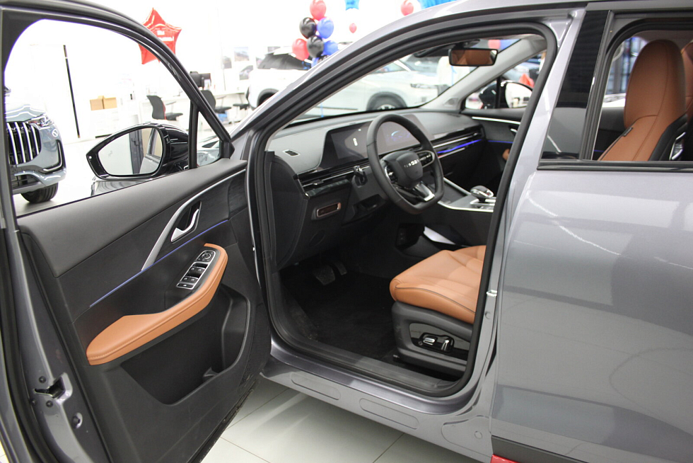 Omoda C5 Supreme, серый