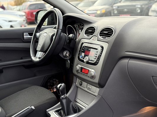 Ford Focus Titanium, 2008 года, пробег 181939 км