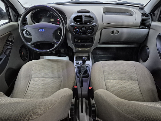 Lada (ВАЗ) Kalina, 2011 года, пробег 111100 км