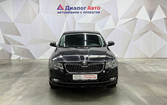 Skoda Superb Ambition, 2014 года, пробег 262601 км