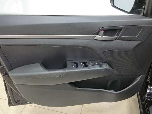Hyundai Elantra Base, 2018 года, пробег 117594 км