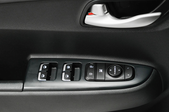 Kia Rio Luxe, 2021 года, пробег 74500 км