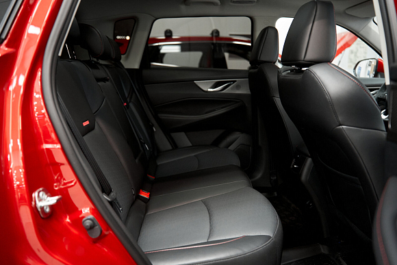 Changan CS35 Plus Tech, красный