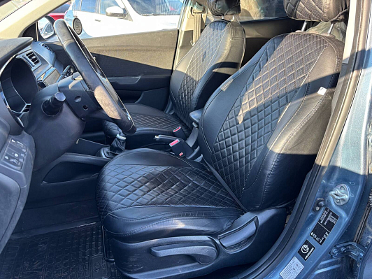 Kia Rio, 2011 года, пробег 135000 км