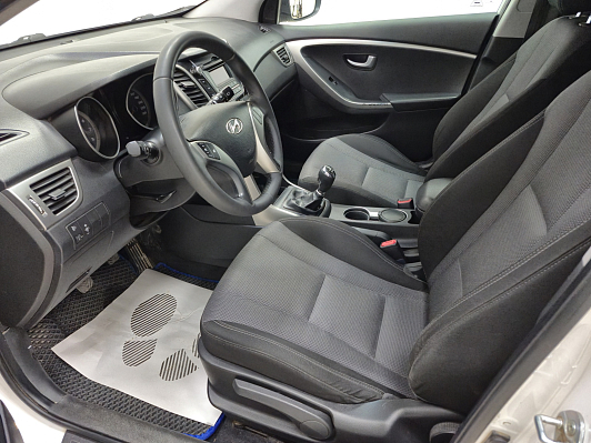 Hyundai i30 Active, 2013 года, пробег 200208 км