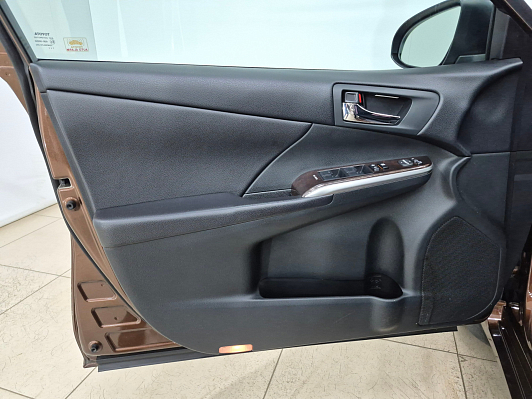 Toyota Camry Exclusive, 2017 года, пробег 131582 км