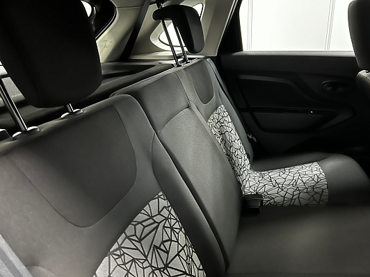 Lada (ВАЗ) XRAY Comfort, 2018 года, пробег 110000 км