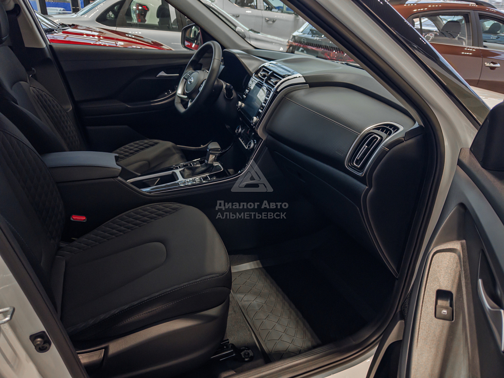 Solaris HC Лайфстайл (Lifestyle) 10.2024, белый