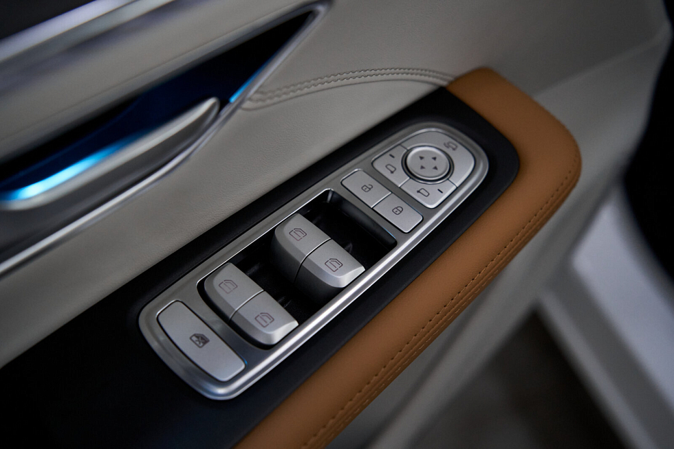 JETOUR X70 PLUS Luxury, белый