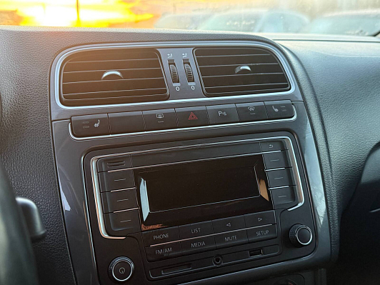 Volkswagen Polo SELECT, 2019 года, пробег 42017 км