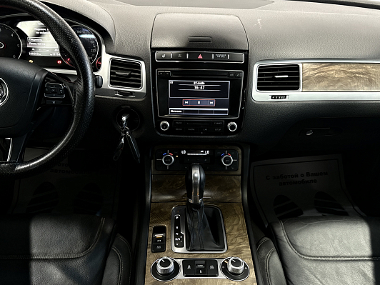 Volkswagen Touareg Business, 2015 года, пробег 335000 км
