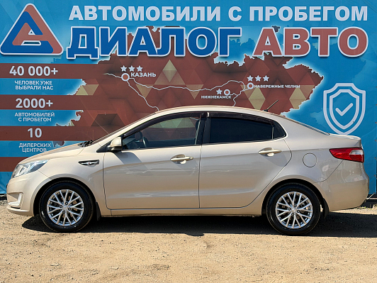 Kia Rio Luxe, 2013 года, пробег 202730 км