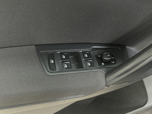 Volkswagen Tiguan CONNECT, 2019 года, пробег 74309 км