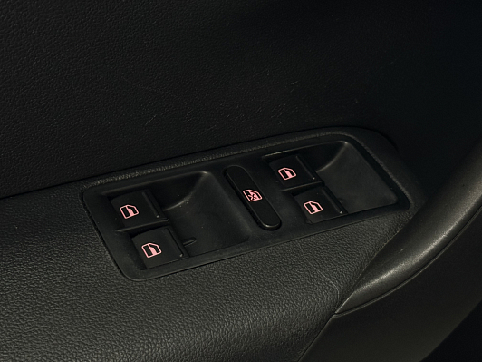 Volkswagen Polo CONNECT, 2018 года, пробег 216000 км