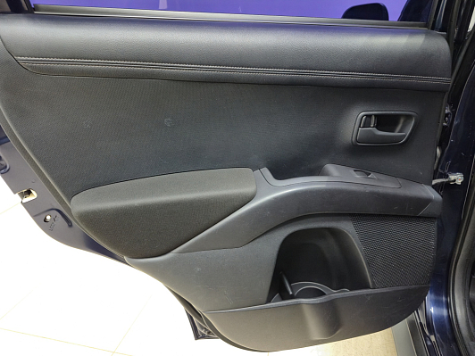 Mitsubishi Outlander Inform, 2011 года, пробег 189866 км