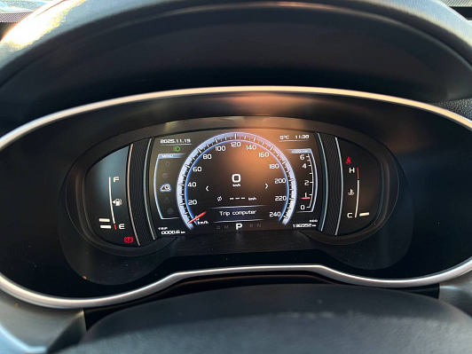 Geely Atlas Luxury, 2021 года, пробег 136765 км