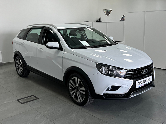Lada (ВАЗ) Vesta Luxe Multimedia (2017-2019), 2019 года, пробег 76000 км