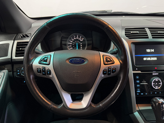 Ford Explorer, 2013 года, пробег 188000 км
