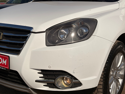 Geely Emgrand X7 Luxury, 2016 года, пробег 137000 км