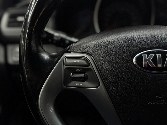 Kia Rio Luxe, 2015 года, пробег 84931 км