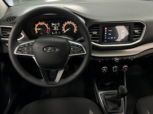 Lada (ВАЗ) Vesta, 2024 года, пробег 42103 км