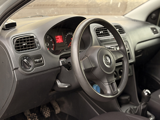 Volkswagen Polo Trendline, 2013 года, пробег 188000 км