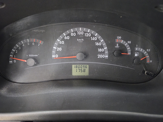 Lada (ВАЗ) Kalina, 2012 года, пробег 180089 км