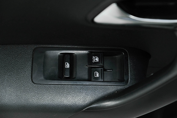 Volkswagen Polo Comfortline, 2015 года, пробег 199000 км