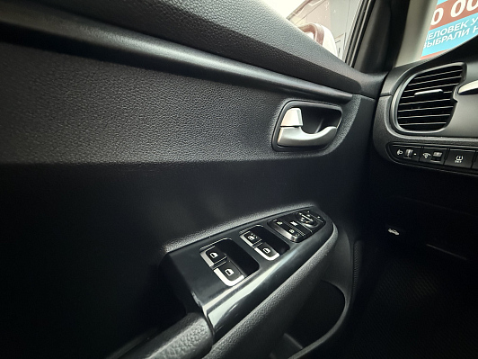 Kia Rio Comfort, 2017 года, пробег 117500 км