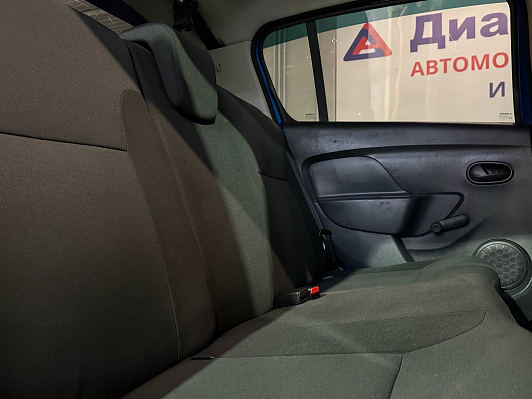 Renault Sandero Confort, 2015 года, пробег 188000 км