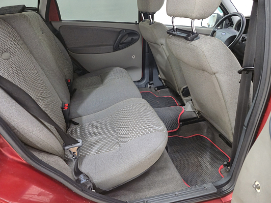 Lada (ВАЗ) Kalina, 2011 года, пробег 218897 км