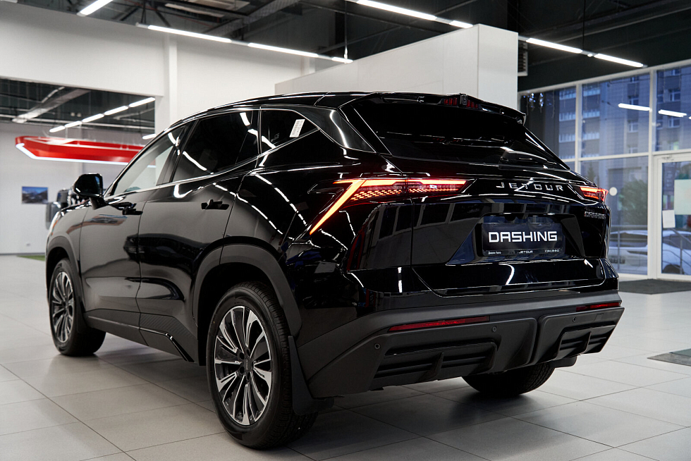 JETOUR DASHING Люкс, черный