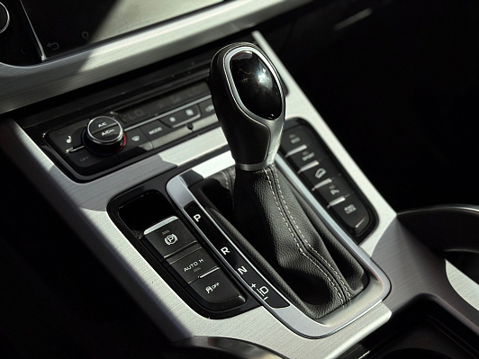 Geely Atlas Люкс + Yandex Auto, 2018 года, пробег 114328 км