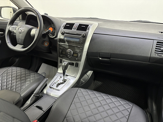 Toyota Corolla, 2011 года, пробег 158181 км