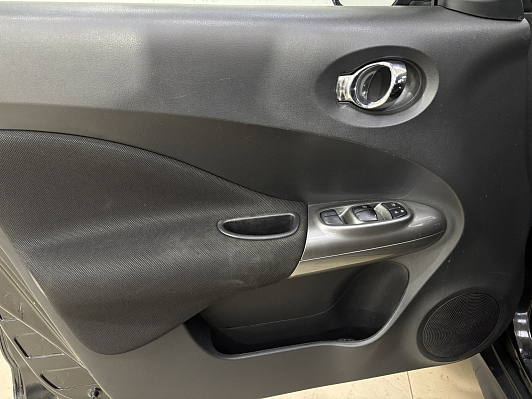 Nissan Juke SE, 2012 года, пробег 221000 км