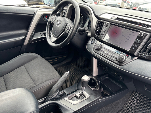 Toyota RAV4 Adventure, 2018 года, пробег 162309 км
