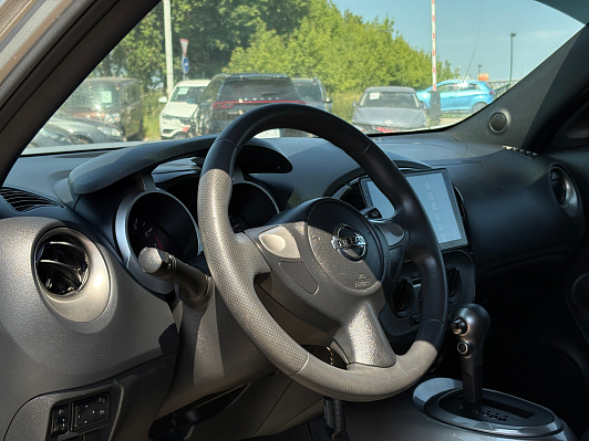 Nissan Juke XE, 2013 года, пробег 180000 км